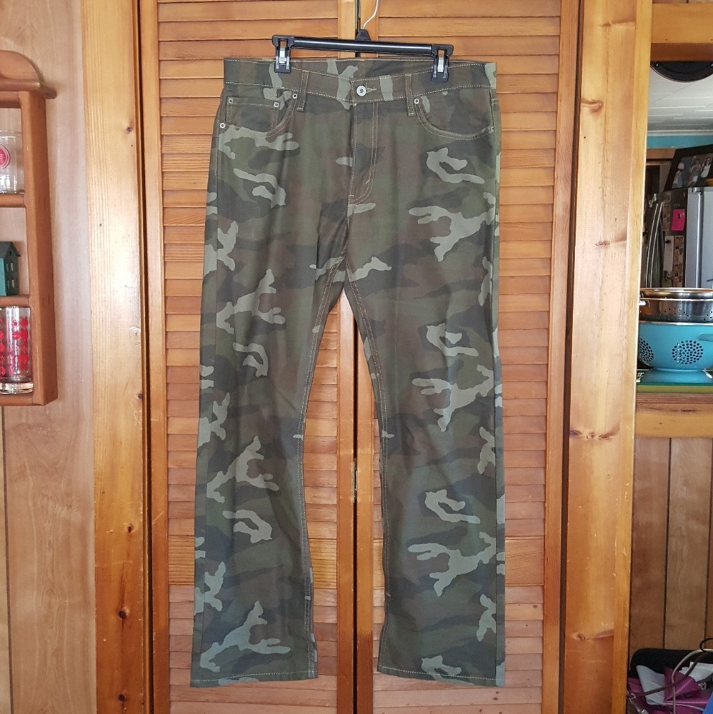 Levi's Mens Camo Jeans